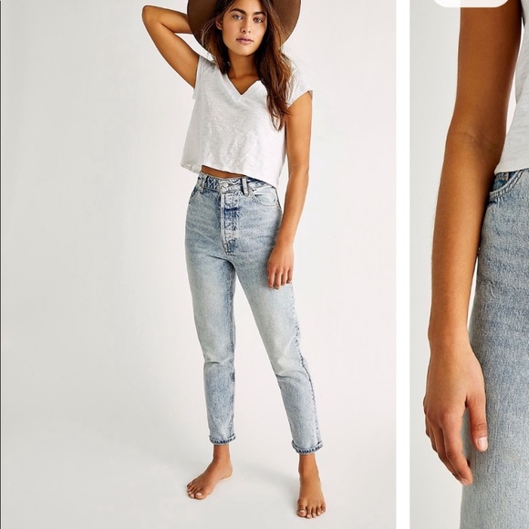 Free People Denim - We The Free People Zuri Mom High Rise Acid Wash Jeans